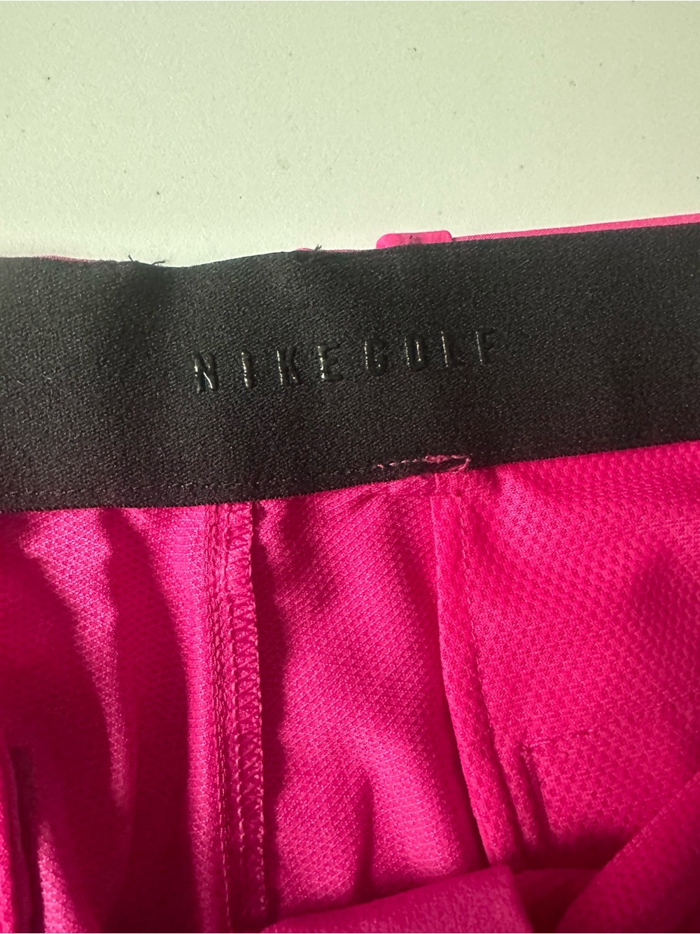 Nike Dri-FIT Men’s Pink Golf Shorts Size 36 - Picture 4 of 9